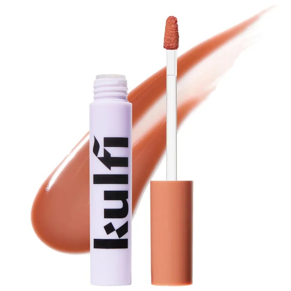 New Kulfi Lassi Lips Staining Lip Oil in Caramel